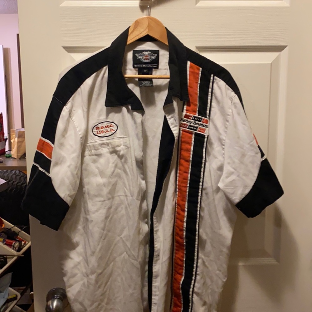 Harley Davidson size XXL garage shirt